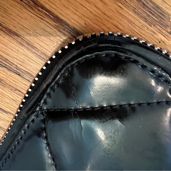 Chanel Black Patent Leather Expandable Tote - Picture 13 of 16